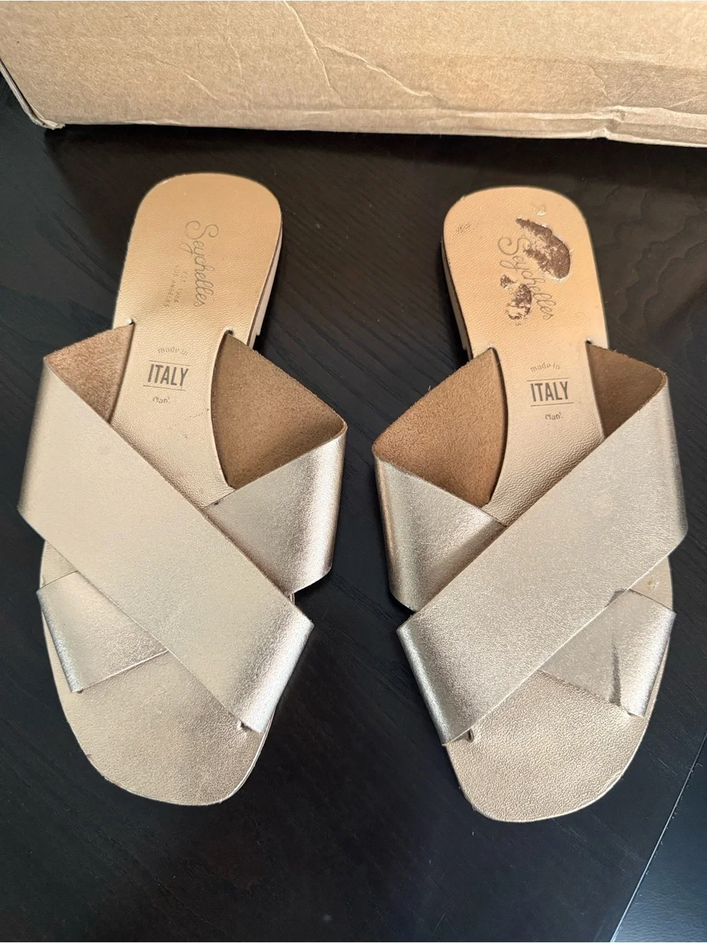 Seychelles stylish se�noretta